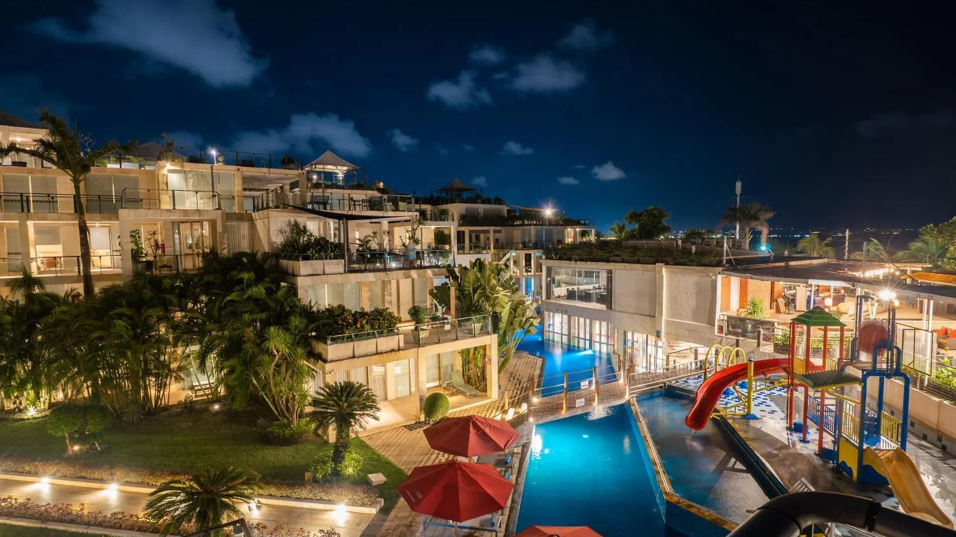 Hotel Furamaxclusive Ocean Beach Seminyak Bali Legian
