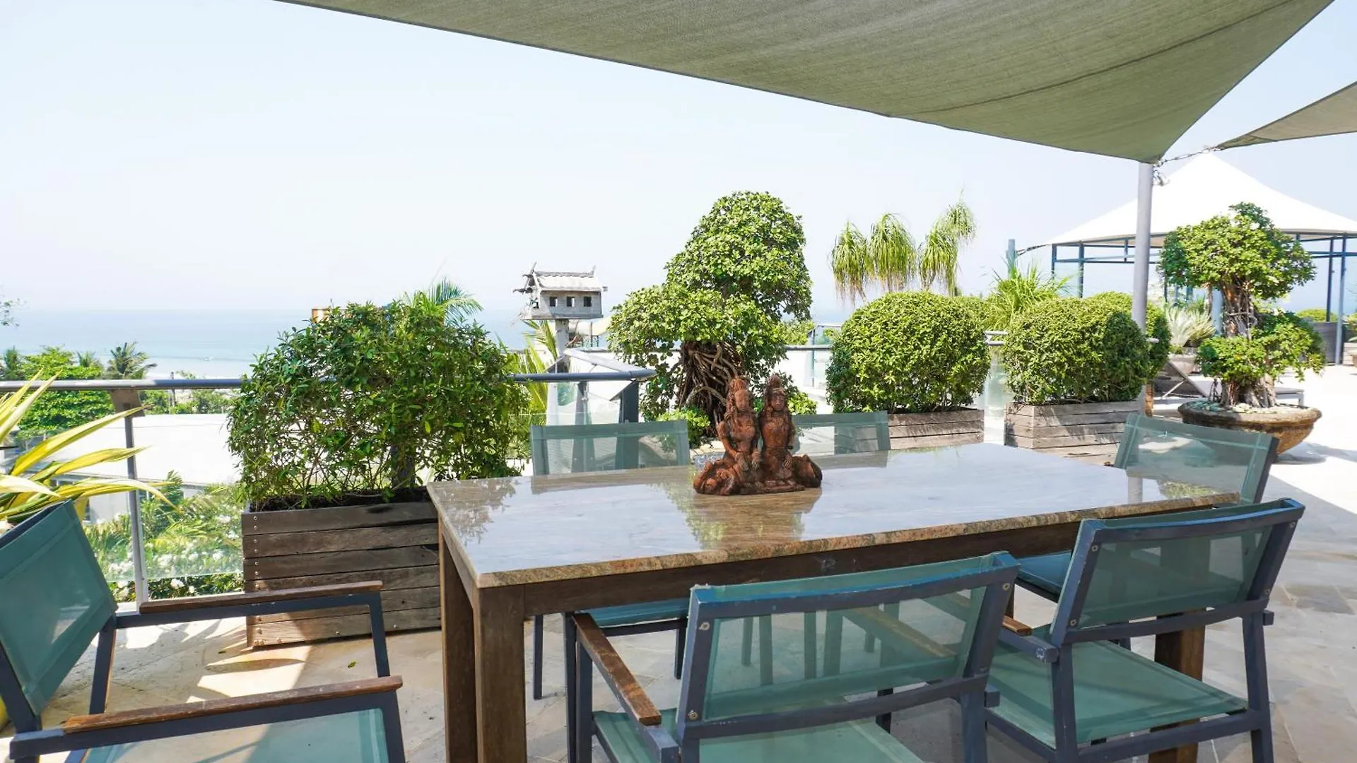 Furamaxclusive Ocean Beach Seminyak Bali Legian Hotel