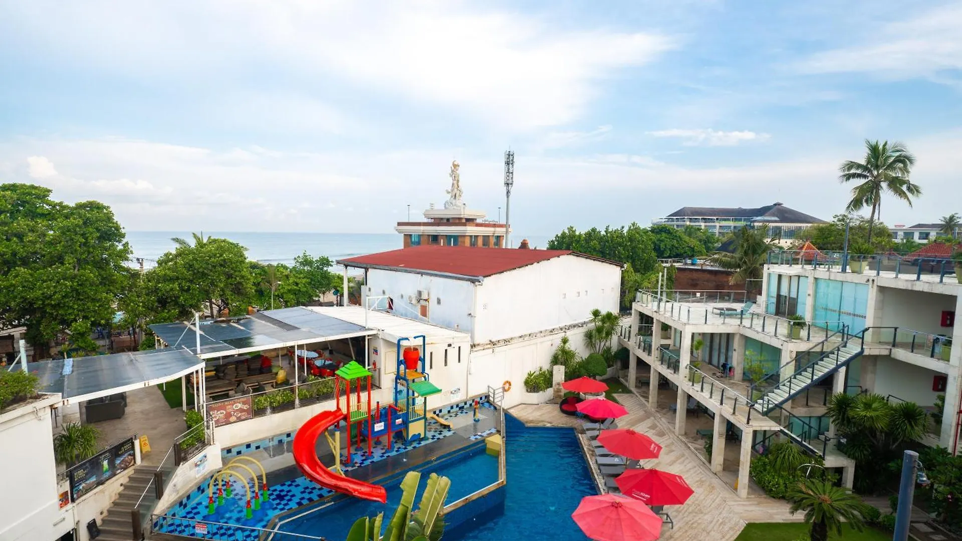 Furamaxclusive Ocean Beach Seminyak Bali Legian 5*,