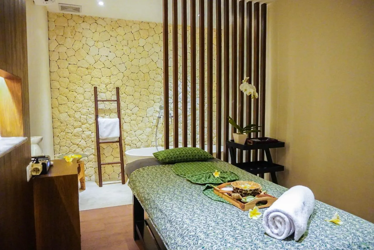 Furamaxclusive Ocean Beach Seminyak Bali Legian Hotel